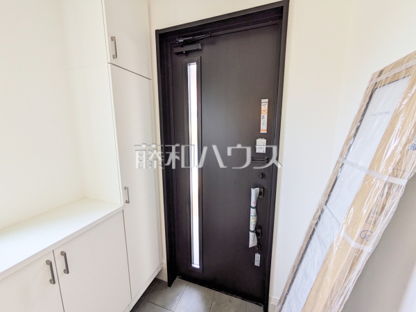2号棟 玄関 【福岡市城南区東油山1丁目】 2号棟 玄関 【福岡市城南区東油山1丁目】