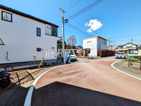 接道状況および現場風景 【国分寺市東戸倉1丁目】 接道状況および現場風景 【国分寺市東戸倉1丁目】