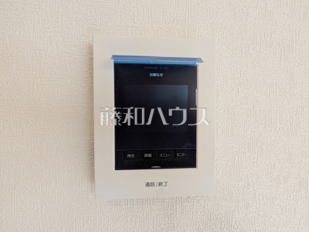 2号棟 防犯に役立つTVモニター付インターフォン 【西東京市住吉町1丁目】 訪問者がわかるTVモニター付インターホンは、お子様のお留守番にも活躍するかも?!/撮影日2026/04/17
