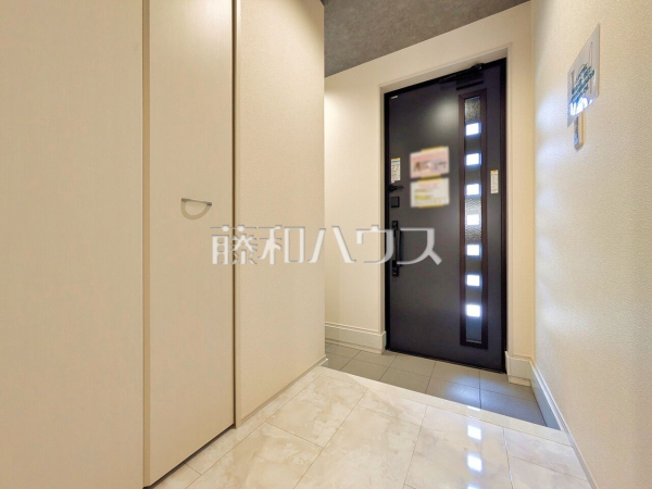 3号棟 玄関【所沢市上新井1丁目】 3号棟 玄関【所沢市上新井1丁目】