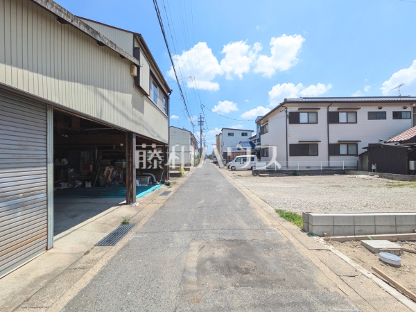 接道状況および現場風景 【名古屋市北区西味鋺5丁目】 接道状況および現場風景 【名古屋市北区西味鋺5丁目】