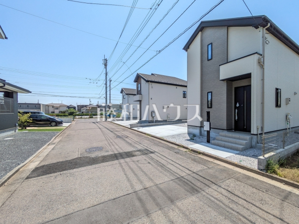 接道状況および現場風景 【武蔵村山市学園4丁目】 接道状況および現場風景 【武蔵村山市学園4丁目】