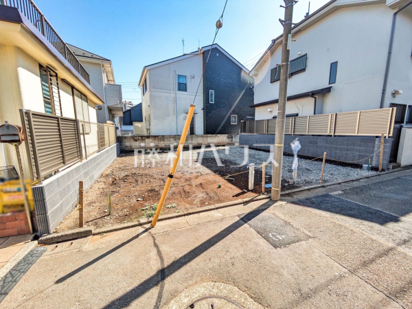 現地写真 【東久留米市南沢4丁目】 物件の事、諸費用の事など、小さな疑問もお気軽にご連絡・ご相談下さい。 現地写真 【東久留米市南沢4丁目】 物件の事、諸費用の事など、小さな疑問もお気軽にご連絡・ご相談下さい。