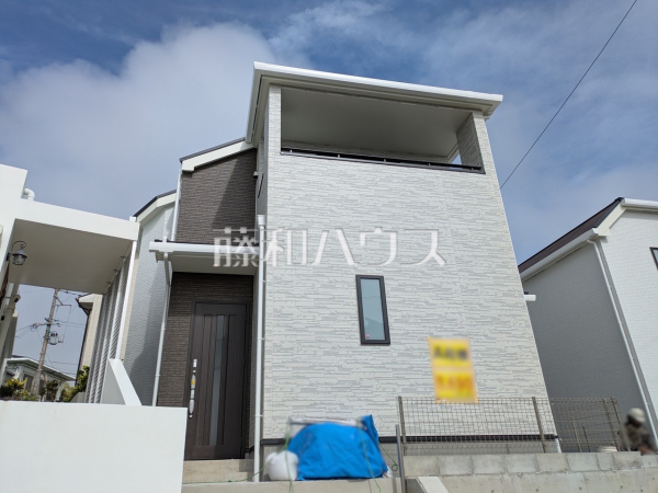 A号棟 外観 【糸満市字兼城】 周辺環境はもちろん、日当たりや設備仕様など、実際に行ってみないと分からないことも多くございます。営業担当がご案内いたしますので、お気軽にお問い合わせください。 A号棟 外観 【糸満市字兼城】 周辺環境はもちろん、日当たりや設備仕様など、実際に行ってみないと分からないことも多くございます。営業担当がご案内いたしますので、お気軽にお問い合わせください。