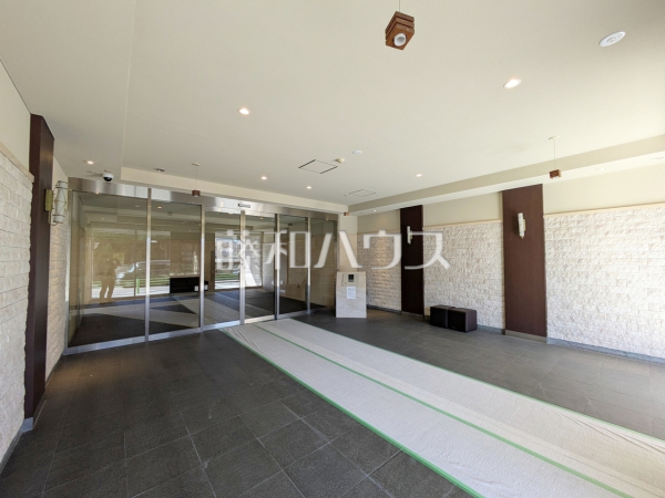 エントランス 【日神パレステージ聖蹟桜ヶ丘】 エントランス 【日神パレステージ聖蹟桜ヶ丘】