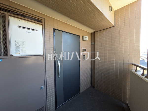 玄関 【日神パレステージ聖蹟桜ヶ丘】 玄関 【日神パレステージ聖蹟桜ヶ丘】