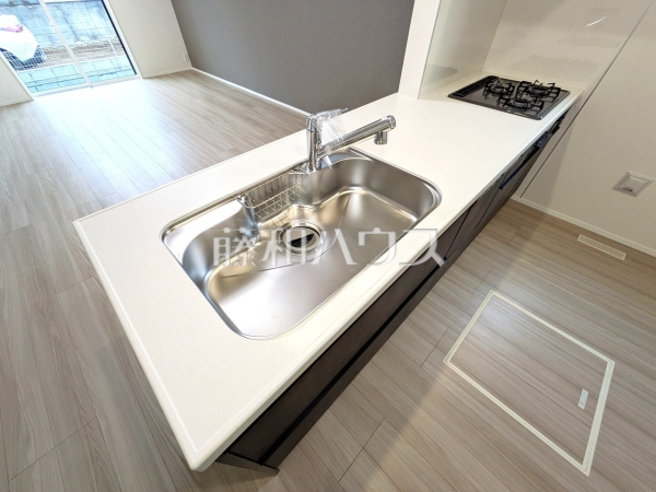 2号棟 キッチン 【武蔵村山市伊奈平6丁目】 2号棟 キッチン 【武蔵村山市伊奈平6丁目】