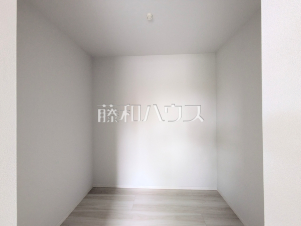 1号棟 ウォークインクローゼット 【福岡市西区愛宕1丁目】 1号棟 ウォークインクローゼット 【福岡市西区愛宕1丁目】