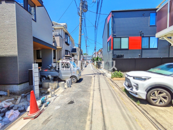 接道状況および現場風景 【杉並区阿佐谷北1丁目】 接道状況および現場風景 【杉並区阿佐谷北1丁目】