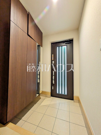 内玄関 【杉並区下井草5丁目】 内玄関 【杉並区下井草5丁目】