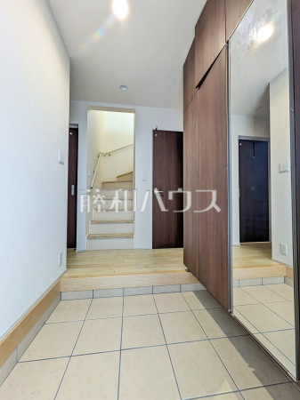 玄関ホール 【杉並区下井草5丁目】 玄関ホール 【杉並区下井草5丁目】