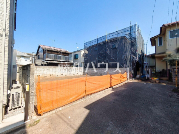 接道状況および現場風景 【武蔵野市西久保3丁目】 物件の事、諸費用の事など、小さな疑問もお気軽にご連絡・ご相談下さい。 接道状況および現場風景 【武蔵野市西久保3丁目】 物件の事、諸費用の事など、小さな疑問もお気軽にご連絡・ご相談下さい。