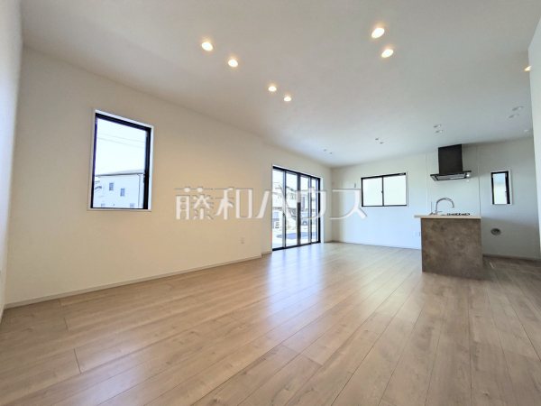 1号棟 リビング 【府中市南町1丁目】 1号棟 リビング 【府中市南町1丁目】