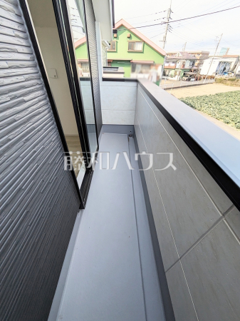 ≪2号棟 住戸からの眺望≫周辺は落ち着いた雰囲気の住宅地です。小さなお子様がいるご家庭も安心です。【府中市南町1丁目】 ≪2号棟 住戸からの眺望≫周辺は落ち着いた雰囲気の住宅地です。小さなお子様がいるご家庭も安心です。【府中市南町1丁目】