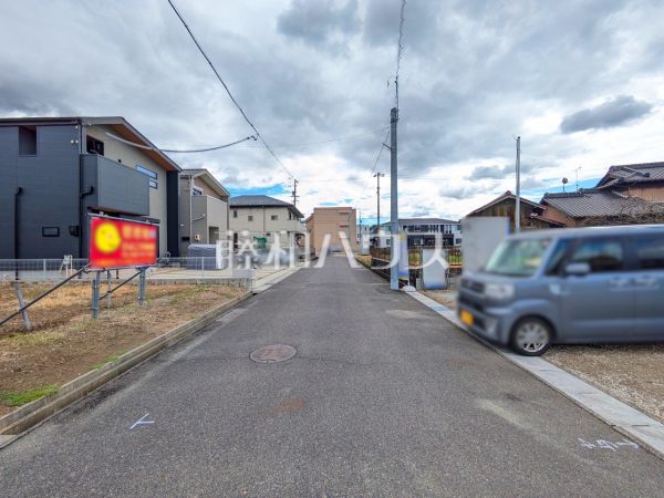 接道状況および現場風景 【名古屋市守山区大字上志段味字海東】 接道状況および現場風景 【名古屋市守山区大字上志段味字海東】