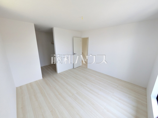 2号棟 居室 【名古屋市守山区大字上志段味字海東】 2号棟 居室 【名古屋市守山区大字上志段味字海東】