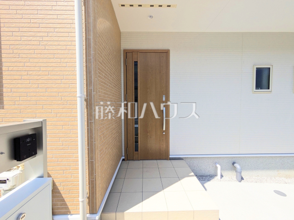 1号棟 玄関 【西東京市新町5丁目】 1号棟 玄関 【西東京市新町5丁目】