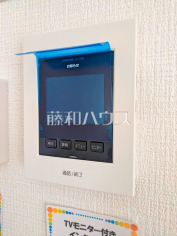 TVモニター付きインターホン訪問者がひと目で分かります TVモニター付きインターホン訪問者がひと目で分かります