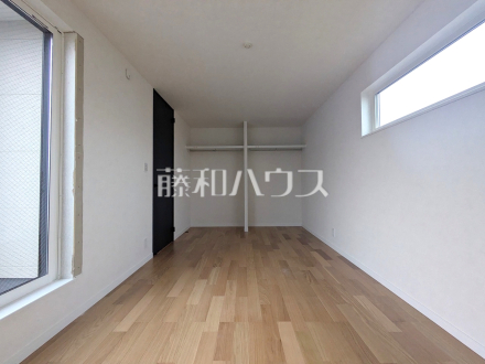 居室(施工中) 【府中市緑町3丁目】/撮影日2026/09/26