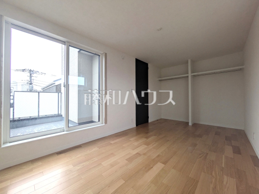 居室(施工中) 【府中市緑町3丁目】