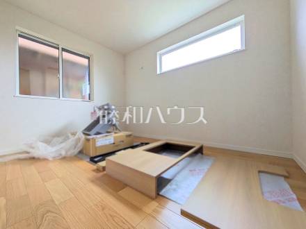 居室(施工中) 【府中市緑町3丁目】/撮影日2026/10/03