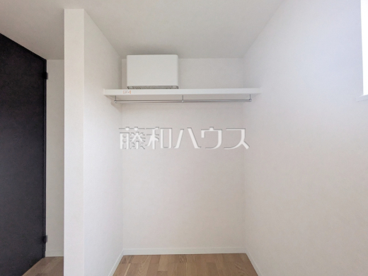収納 【府中市緑町3丁目】