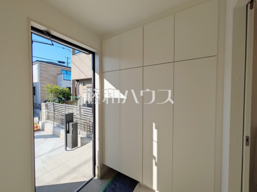 2号棟 玄関 【狛江市岩戸南3丁目】
