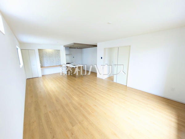 1号棟 リビング 【名古屋市北区西志賀町1丁目】 1号棟 リビング 【名古屋市北区西志賀町1丁目】