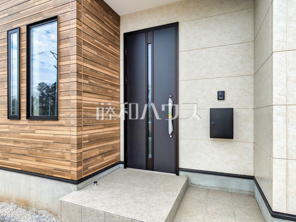 5号棟 玄関 【所沢市大字上安松】 5号棟 玄関 【所沢市大字上安松】