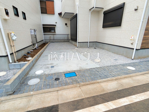 5号棟 カースペース 【所沢市大字上安松】 5号棟 カースペース 【所沢市大字上安松】