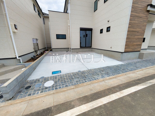 7号棟 カースペース 【所沢市大字上安松】 7号棟 カースペース 【所沢市大字上安松】