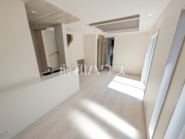 リビング 【昭島市緑町3丁目】 リビング 【昭島市緑町3丁目】