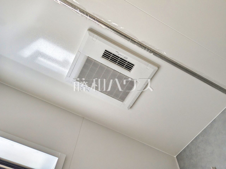浴室換気乾燥機 【新座市新堀1丁目】 雨天時の洗濯物や浴室内のカビ防止としても活躍する浴室換気乾燥機
/撮影日2026/05/22