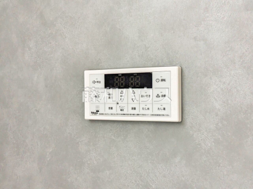 給湯スイッチ 【新座市新堀1丁目】 追焚き機能付きなので、生活時間の違う家族に便利です。