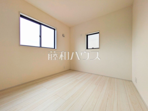 居室 【新座市新堀1丁目】
