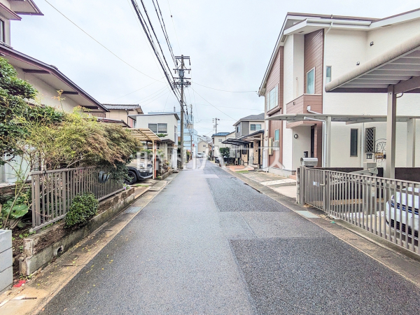 接道状況および現場風景 【名古屋市北区六が池町】 接道状況および現場風景 【名古屋市北区六が池町】