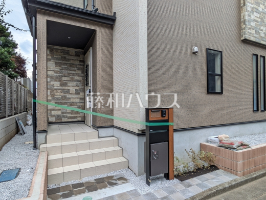 1号棟 玄関 【小平市鈴木町1丁目】