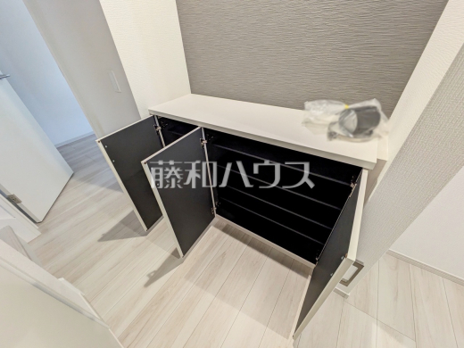 玄関収納 【福岡市西区小戸3丁目】