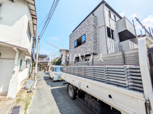 接道状況および現場風景 【福岡市西区小戸3丁目】