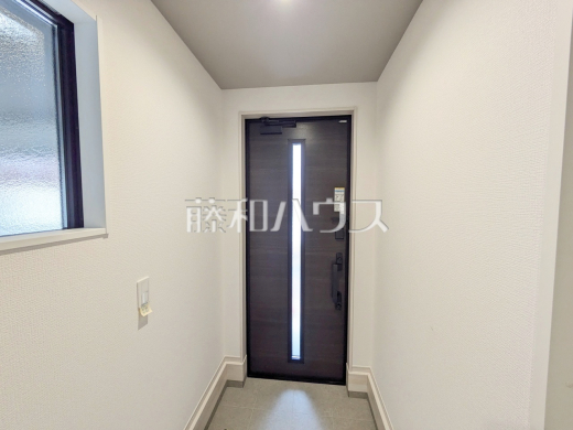 玄関ホール 【福岡市西区小戸3丁目】