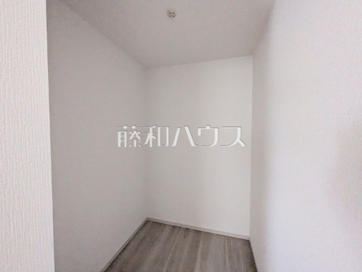 収納 【福岡市西区小戸3丁目】
