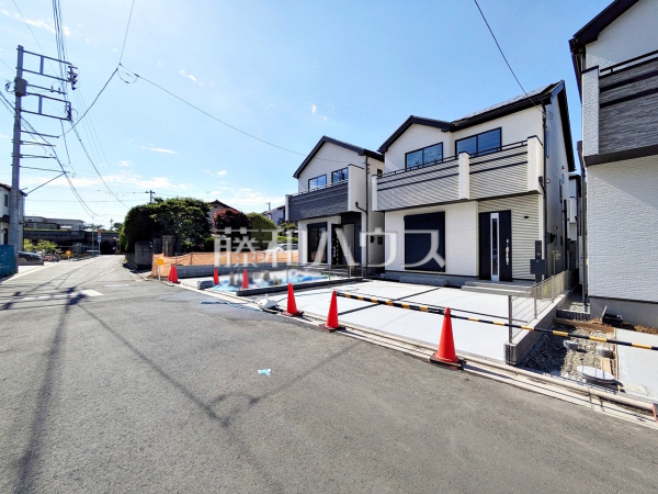 接道状況および現場風景 【三鷹市北野3丁目】 接道状況および現場風景 【三鷹市北野3丁目】