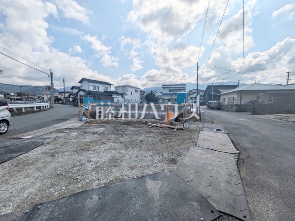 日当たりや設備仕様など、実際に行ってみないと分からないことも多くございます。お気軽にお問い合わせください。接道状況および現場風景 【福岡市早良区内野5丁目】 日当たりや設備仕様など、実際に行ってみないと分からないことも多くございます。お気軽にお問い合わせください。接道状況および現場風景 【福岡市早良区内野5丁目】