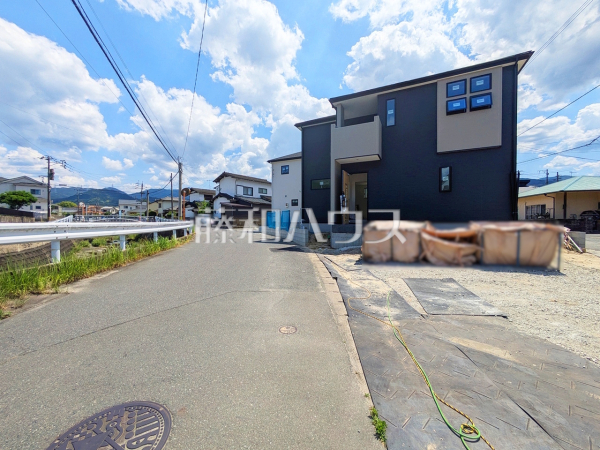 接道状況および現場風景 【福岡市早良区内野5丁目】 接道状況および現場風景 【福岡市早良区内野5丁目】
