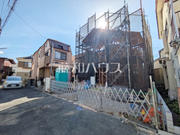 接道状況および現場風景 【調布市入間町2丁目】 接道状況および現場風景 【調布市入間町2丁目】