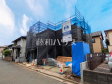 家族が揃って食事できるゆとりある大きさのLDK約17.7帖! 【新座市あたご3丁目】 家族が揃って食事できるゆとりある大きさのLDK約17.7帖! 【新座市あたご3丁目】