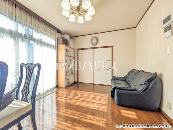 リビング 【東久留米市南沢1丁目】 リビング 【東久留米市南沢1丁目】