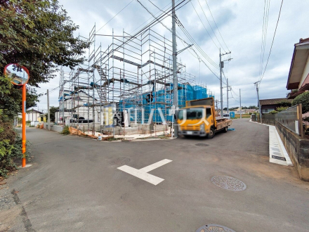 接道状況および現場風景 【清瀬市下宿2丁目】ぜひ実物をご覧いただきたく思います。喜んでご案内いたしますのでお気軽にお問合せ下さい。/撮影日2026/08/31