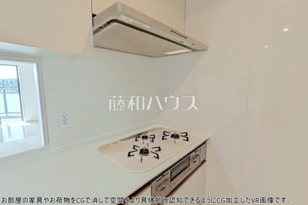 ≪キッチン≫ フラットな表面で汚れも拭きとりやすく、お掃除が簡単な3口ガラストップコンロ 【ソフィア調布染地公園】 ≪キッチン≫ フラットな表面で汚れも拭きとりやすく、お掃除が簡単な3口ガラストップコンロ 【ソフィア調布染地公園】