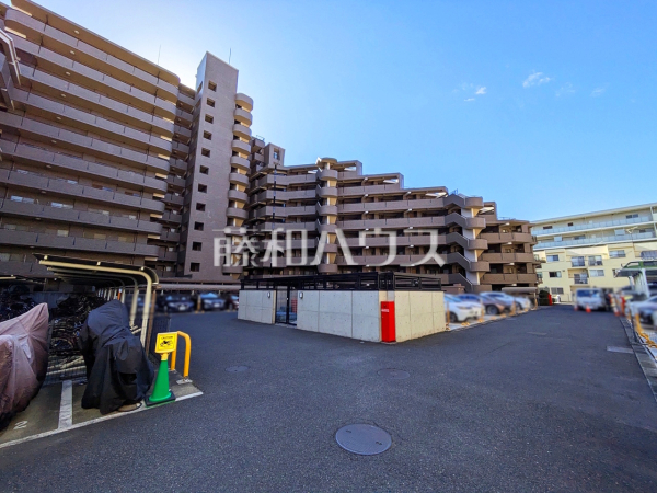 駐車場 【ソフィア調布染地公園】 駐車場 【ソフィア調布染地公園】